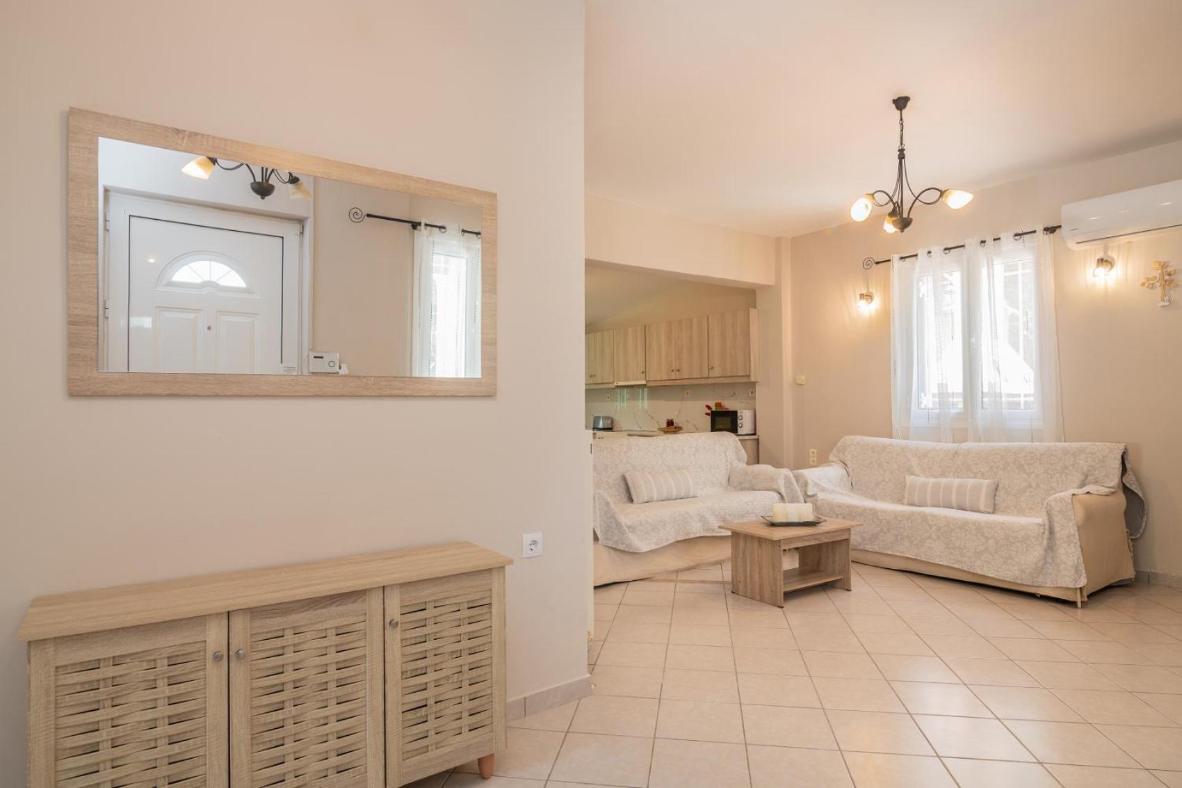 Planos Villa Luaran gambar