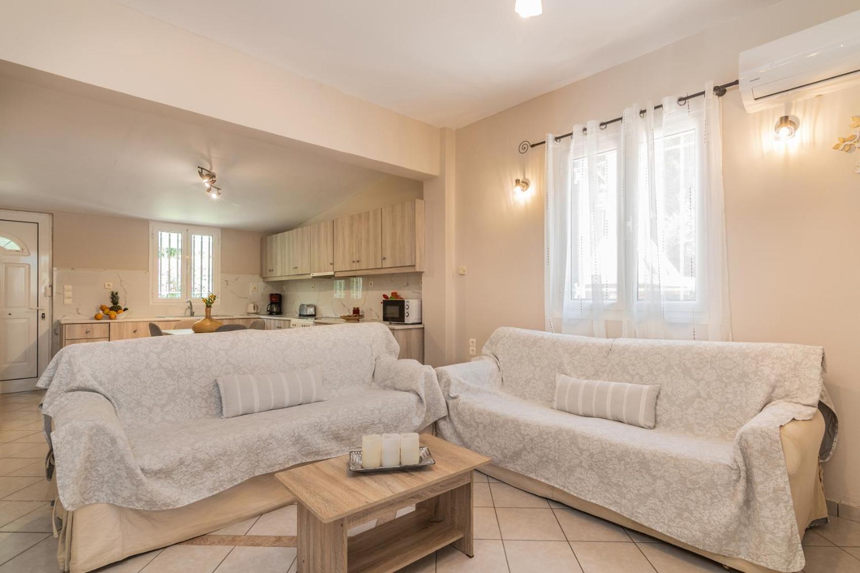 Planos Villa Luaran gambar